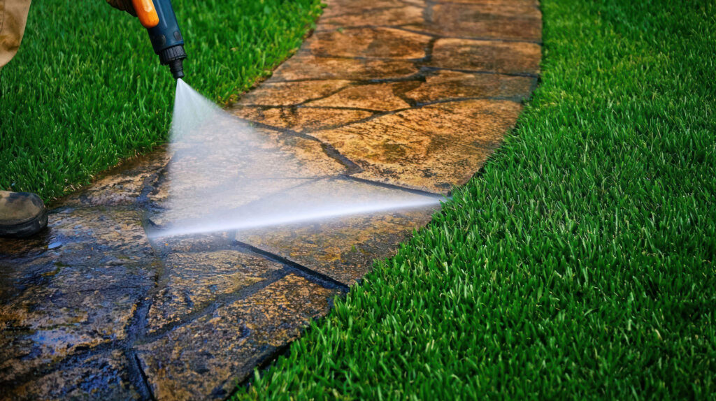 Eminence Services Power Washing